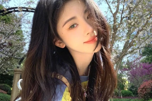 黄晓明开启狂暴模式吃瓜瞬间人设崩塌杨紫吓坏