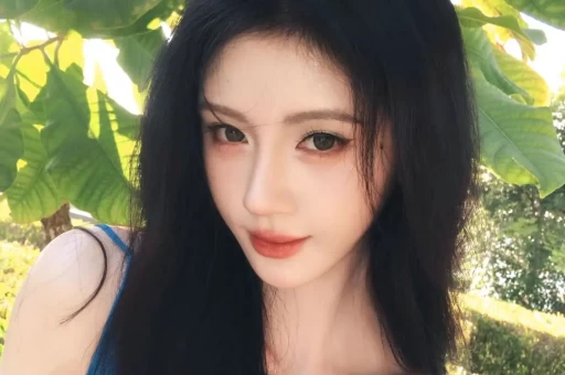 小鱼事件全程高能反转！当事人直播自证反被锤_空悲切后续再添实锤小鱼事件塌房内幕全纪录_玩原神难救口碑？高颜值女神人设崩塌实录_全网吃瓜持续更新中_星光热榜