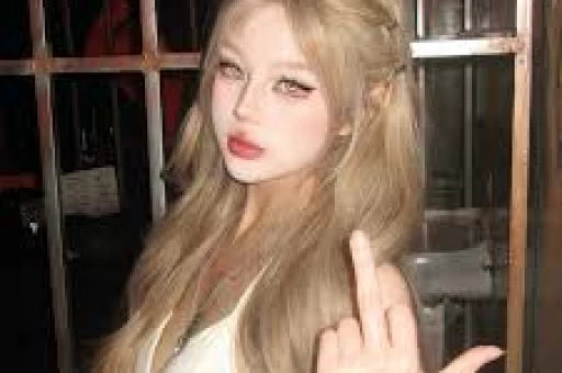 贺军翔黑料愈演愈烈圈内人也出面锤他品行差故意装醉舌吻女生